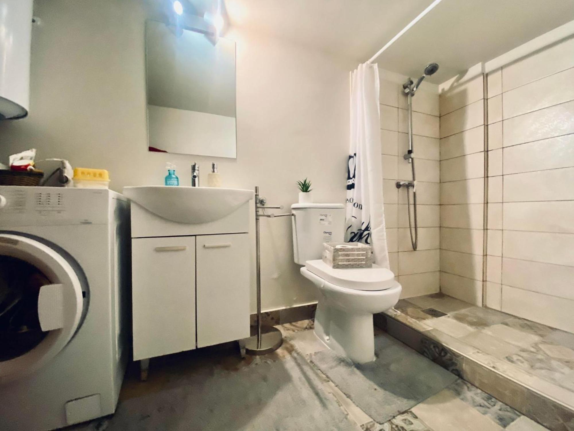 Appartamento Sweet cozy studio ultracentral NEW Cluj-Napoca Esterno foto
